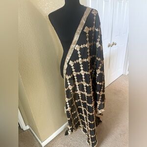 Gorgeous Black and Gold Chunni(Shawl)